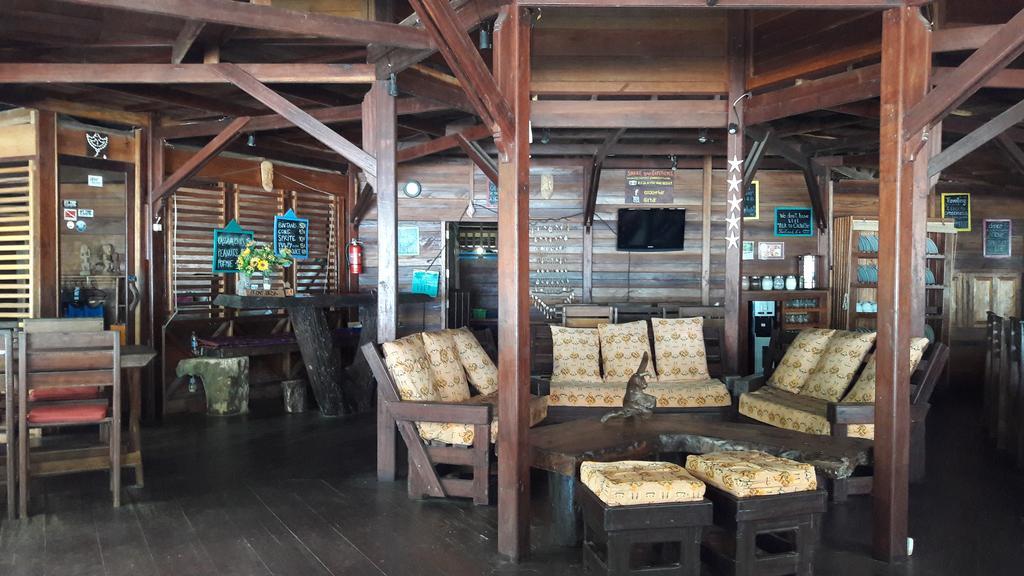 Raja Ampat Dive Resort Tapokreng Exterior photo